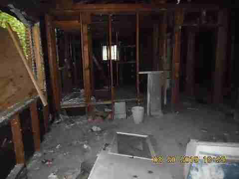 18453 Woodbine (5)_m.jpg